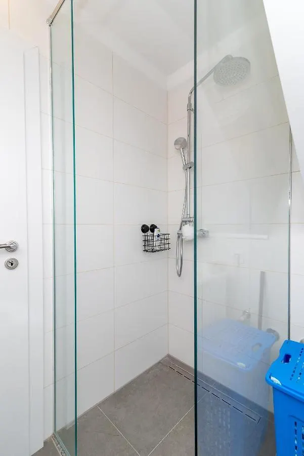 Apartament Small Private House With A Terrace In Trogir