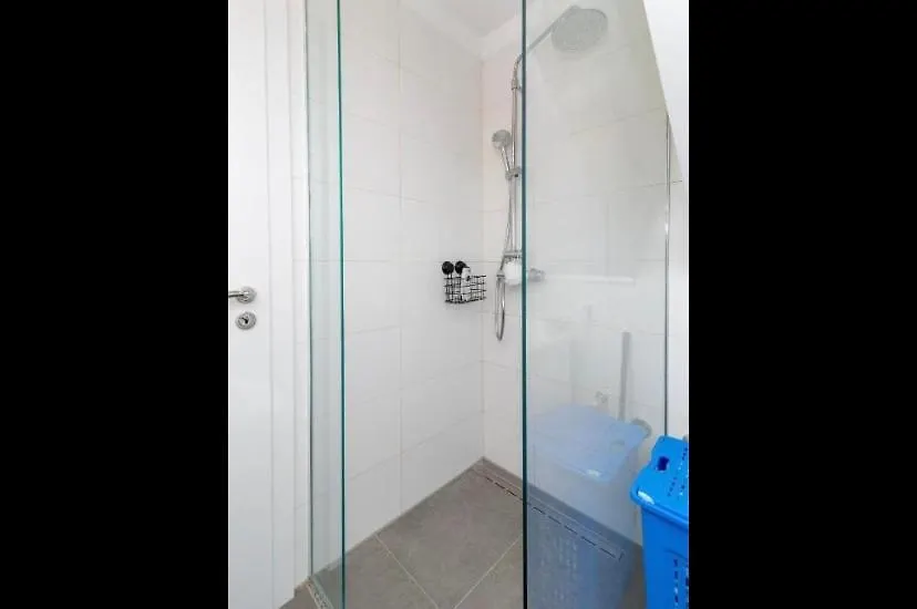 Apartament Small Private House With A Terrace In Trogir Chorwacja