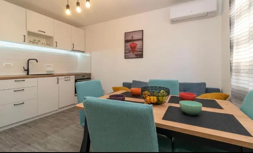 Apartament Small Private House With A Terrace In Trogir